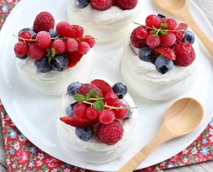 Mini Pavlova aux Thés Blanc Délicieux Citron vert et Agrumes