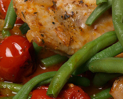 Lapin aux tomates et aux oignons confits