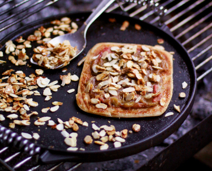 Tarte feuilletée à la rhubarbe
