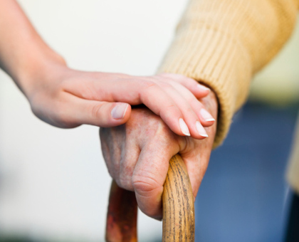 Seniors : améliorer son logement facilement pour diminuer les risques de chutes