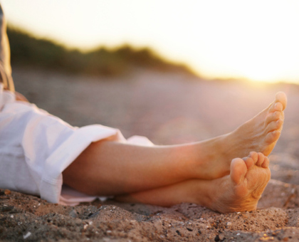 A la ménopause, les femmes sont-elles plus sensibles au soleil ?