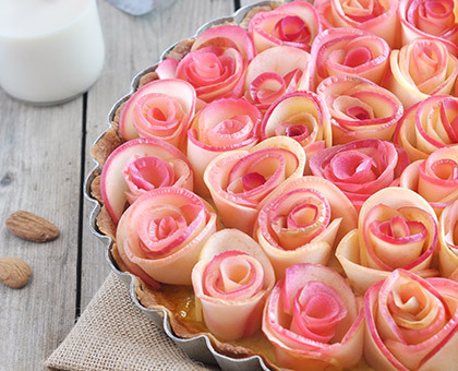 Tarte bouquet de roses pomme cannelle à la Boisson riz  épeautre amande