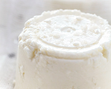 Fromage frais en faisselle