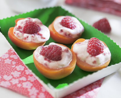 Abricots, crème tiramisu aux framboises