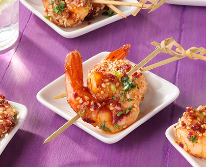 Bouchées de gambas au magret de canard fumé et tabasco Chipotle