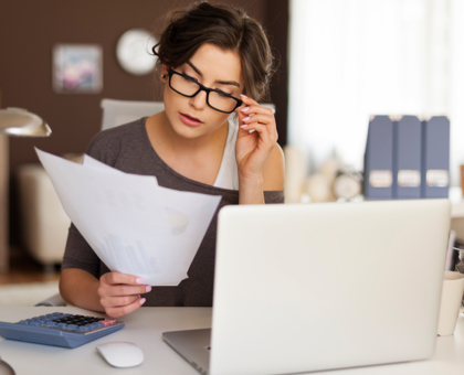 La position assise prolongée ne serait pas si mauvaise qu’on le pensait