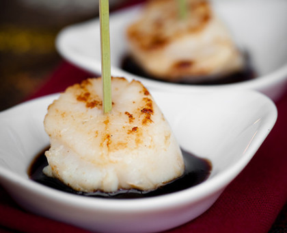 Poêlée de Saint-Jacques, beurre de cassis