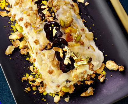 Bûche de nougat glacé  et amarena