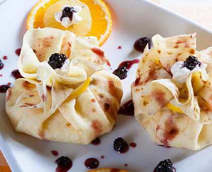 Crêpes suzette en aumônières