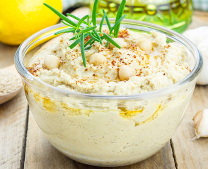 Crème de pois chiches à l'ail