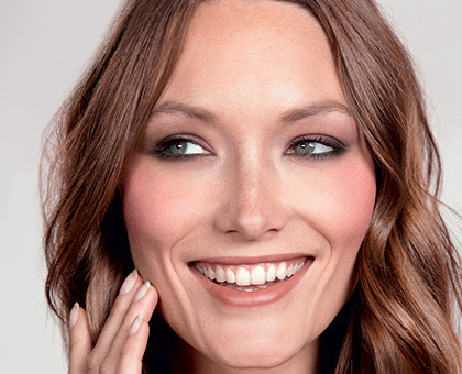 Printemps/ Eté 2016 : le look Come-Back Dr. Hauschka pas à pas