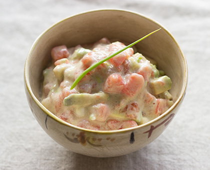 Tartare d’avocat & tomates au sésame et miso blanc (shiromiso)