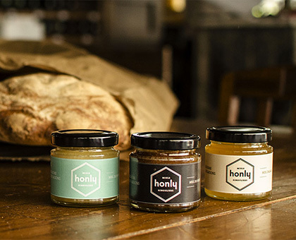 Du miel frais et rare livré à domicile avec Honly