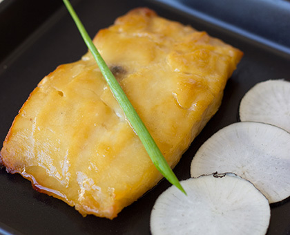 Sakana no saikyo yaki, poisson rôti au miso blanc
