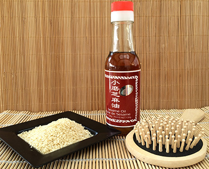 Soin massage pour les cheveux à l'huile de sésame