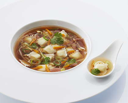 Pho froid vietnamien et ses ravioles au chèvre