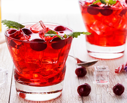 Jus de cerise et cranberries pétillant