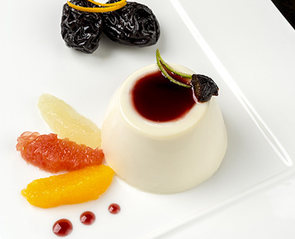 Panna Cotta au Pruneau d’Agen et agrumes