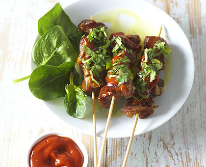 Brochettes de porc, Ketchup et coriandre