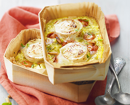 Petits clafoutis aux tomates cerises, pesto et bûche de chèvre Chavroux