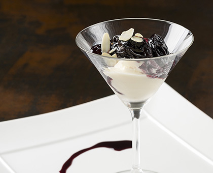 Pruneaux d’Agen confit au vin rouge Glace à l’Armagnac