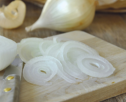 L'oignon, remède naturel contre les verrues