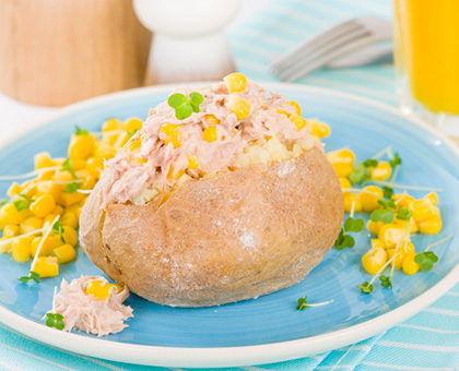 Pommes de terre au thon et au maïs