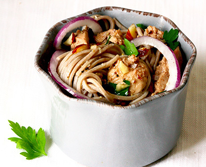 Nouilles soba au foie de morue fumé