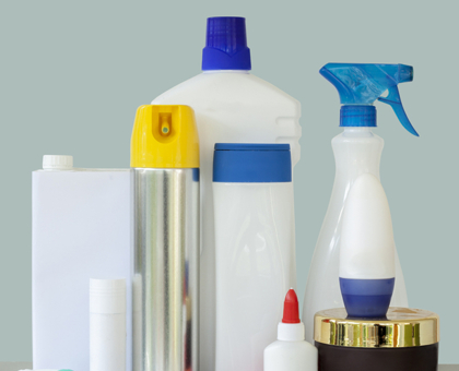 Faire le tri dans ses cosmétiques