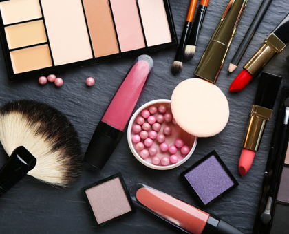 Donnez une seconde vie à vos cosmétiques inutilisés et/ou périmés