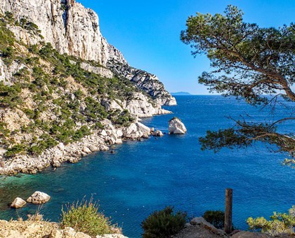 Retraité à Marseille, 5 services qui vont vous changer la vie