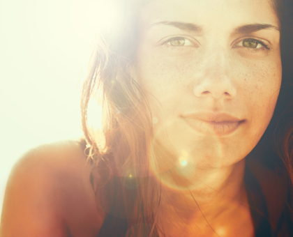 Le soleil brille : protégeons notre peau dès le printemps