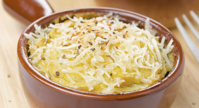 Gratin de céleri aux oignons