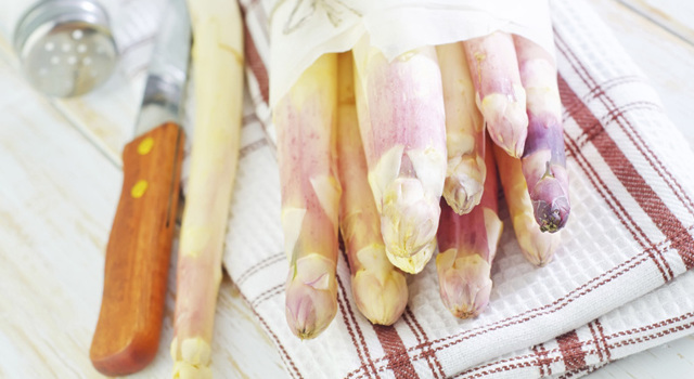 Salade d'asperges aux saveurs asiatiques
