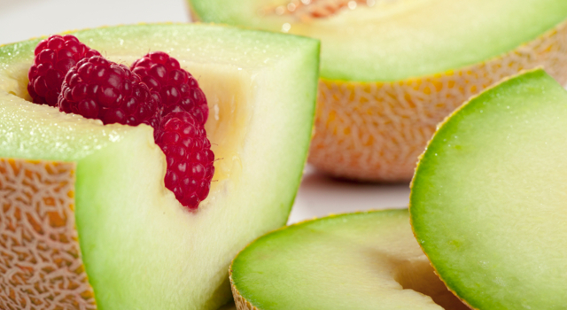 Carpaccio de melon aux framboises