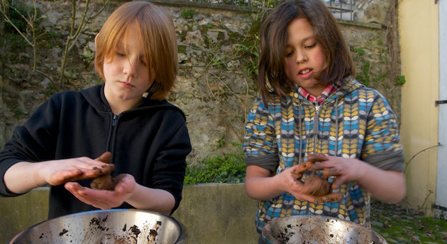 Fête de la Nature 2014 : Ateliers “bombes à graines ” pour les enfants