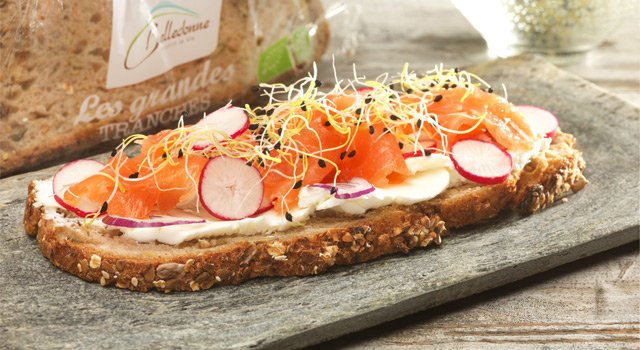 Tartine fraîcheur saumon et pain bio