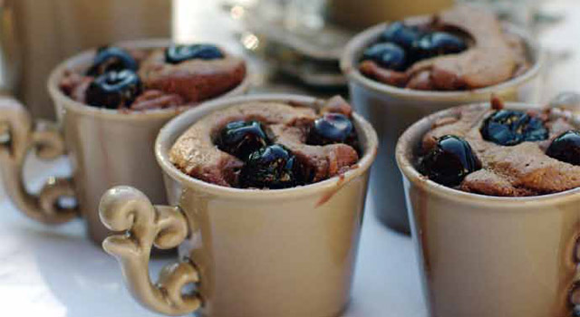 Gâteaux choco et pâte d’amande aux cerises