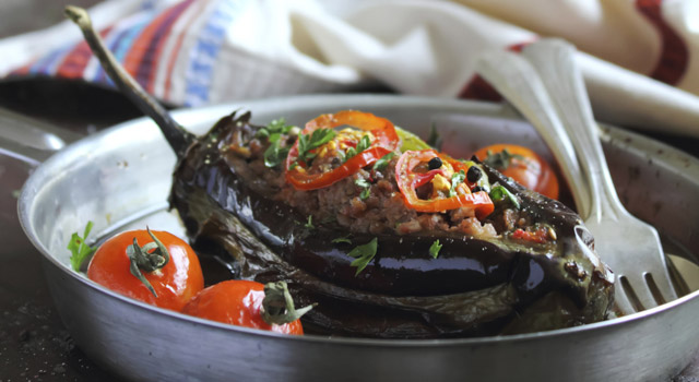 Aubergines farcies aux légumes du soleil