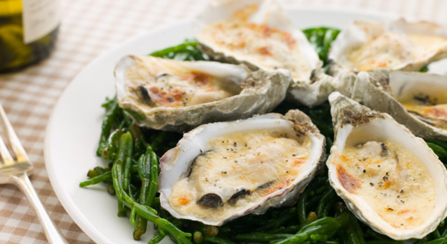Huîtres gratinées à la noisette