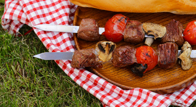 Brochettes de bœuf mariné