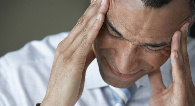 L'accident vasculaire cérébral : symptômes, facteurs de risque et traitements