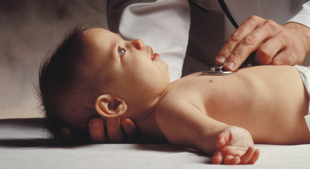 La bronchiolite : symptômes et traitements