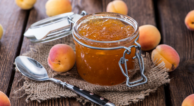 DIY masque visage à l'abricot pour une peau toute douce