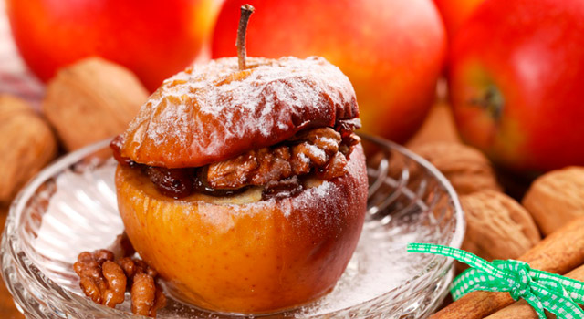 Pommes cuites aux noix