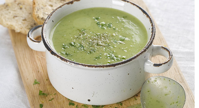 Soupe de courgettes à la menthe