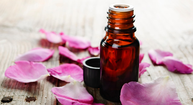 DIY : Soins aux huiles nourrissantes pour un corps raffermi