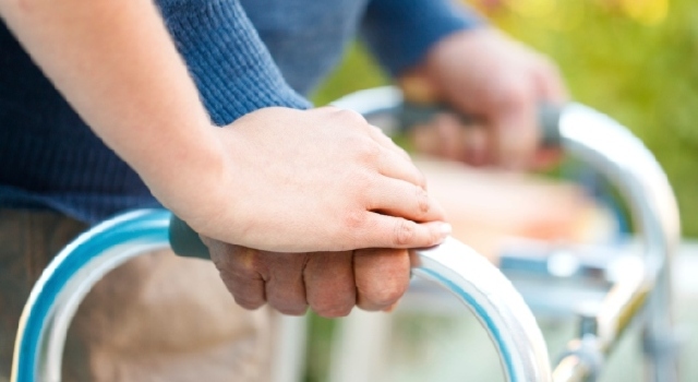 Miracle : une transplantation de cellules nerveuses permet à un paralysé de remarcher !