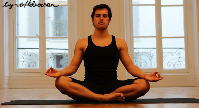 Je me mets au yoga à la maison