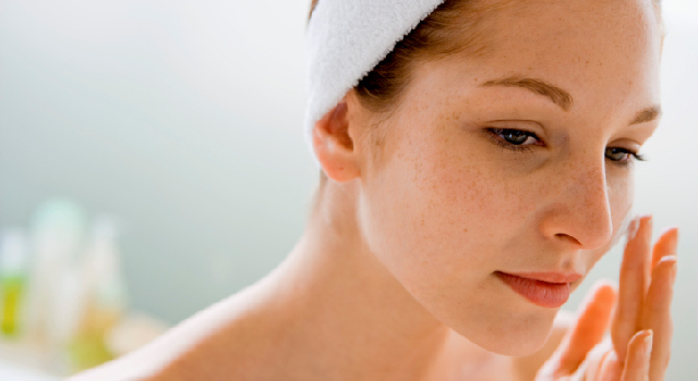 Peau grasse, sèche, mixte ou sensible : à chaque peau ses solutions !